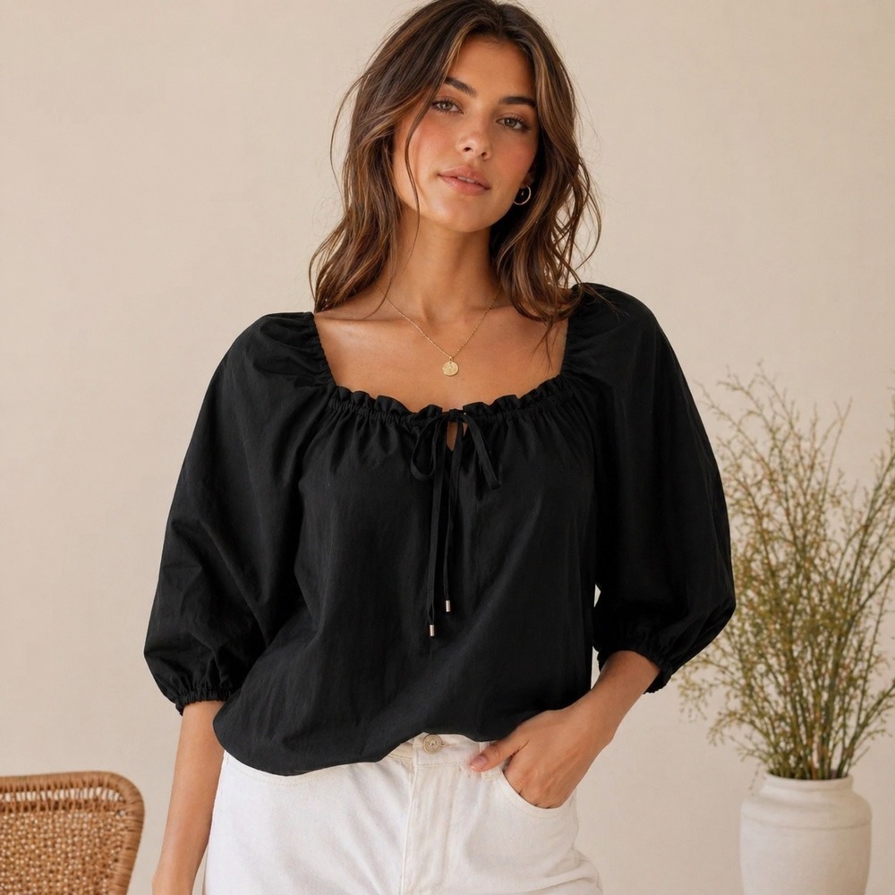 NWT Elizabeth and James Black Peasant Blouse Puff Sleeve Cottage Medium boho